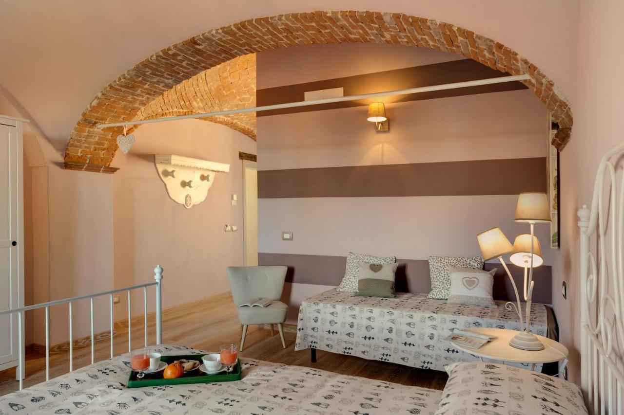 Podere Demetra โนวีลิกูเร ภายนอก รูปภาพ